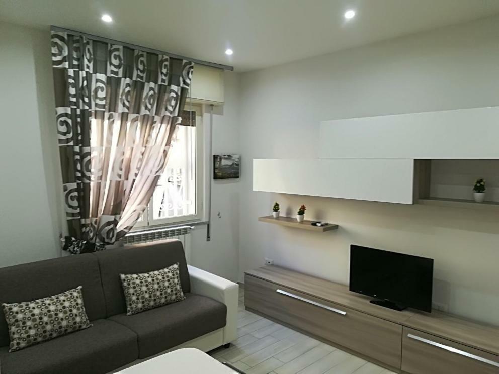 Hotel La Casa Di Donatella à Naples Extérieur photo