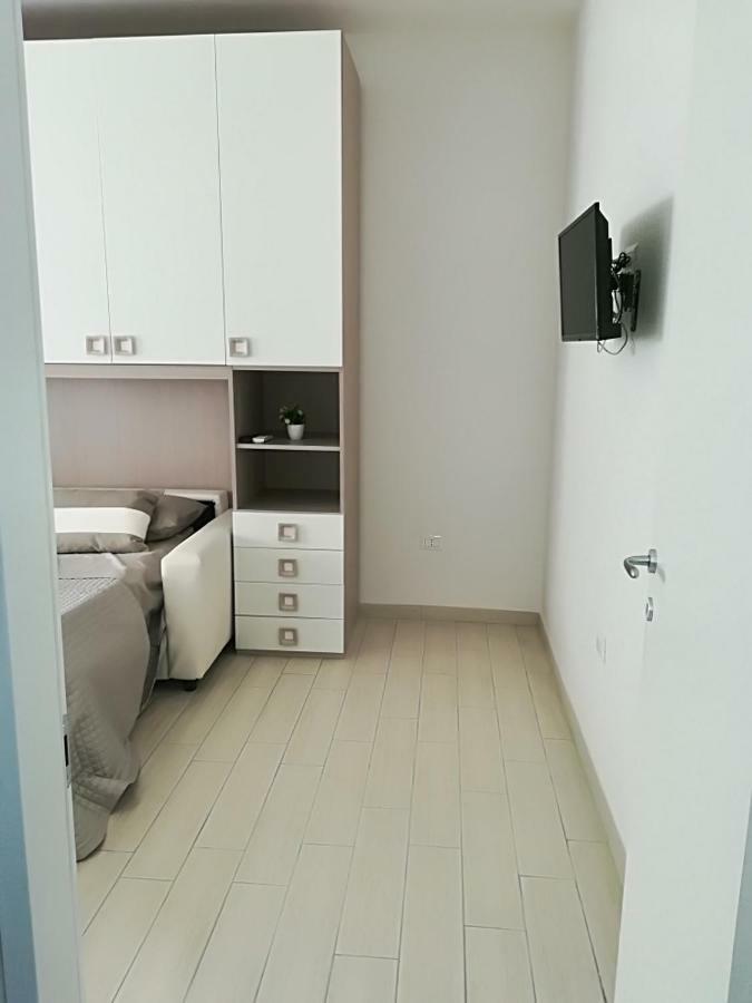 Hotel La Casa Di Donatella à Naples Extérieur photo
